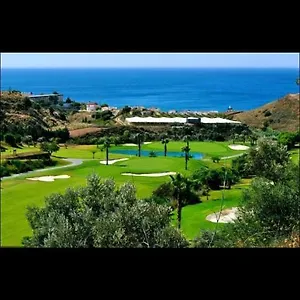 Apartamento Apartamento En Campo De Golf Y Cerca De La Playa, Vélez